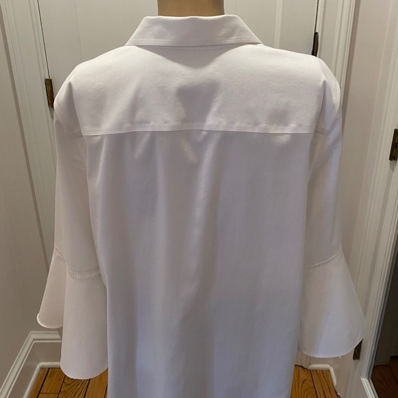 Classic Chico's White Blouse with Bell Sleeves - Chico's Size 2 - Picture 5 of 14